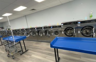 A to Z Cleaning Laundromat | Hartford