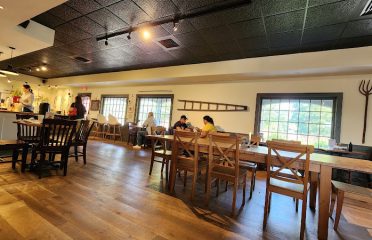 West Egg Cafe