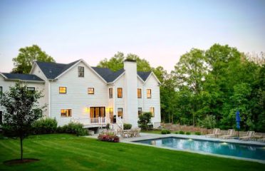 Signature Pools Inc