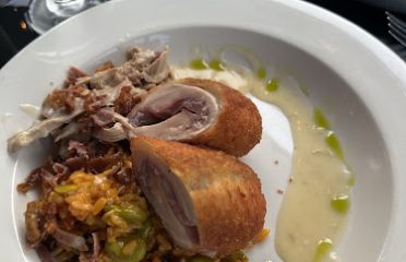Present Company Restaurant
