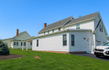 Contemporary Tiny Homes