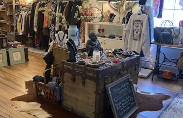 Stella Rose Designer & Vintage Consignment