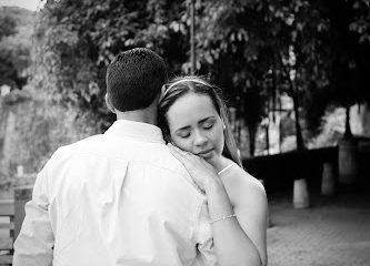 CMEDINA PHOTOGRAPHY LLC
