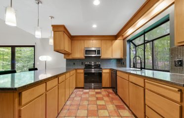 Julia White, Realtor®