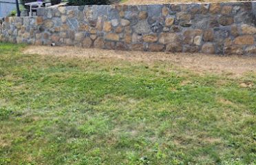 Custom Landscape Construction LLC
