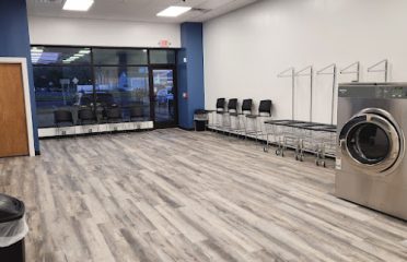 Clean Machine Laundromat
