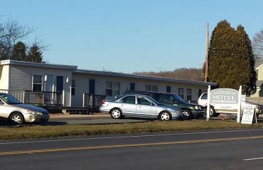 Stonington Motel