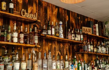 Costa Vino Wine Bar Restaurant