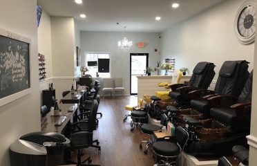 Divine Nails & Spa