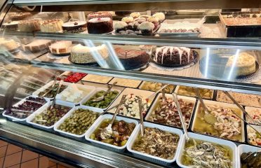 Nica’s Market