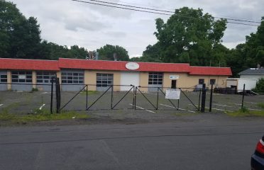 Wakefield Towing and Autobody, LLC