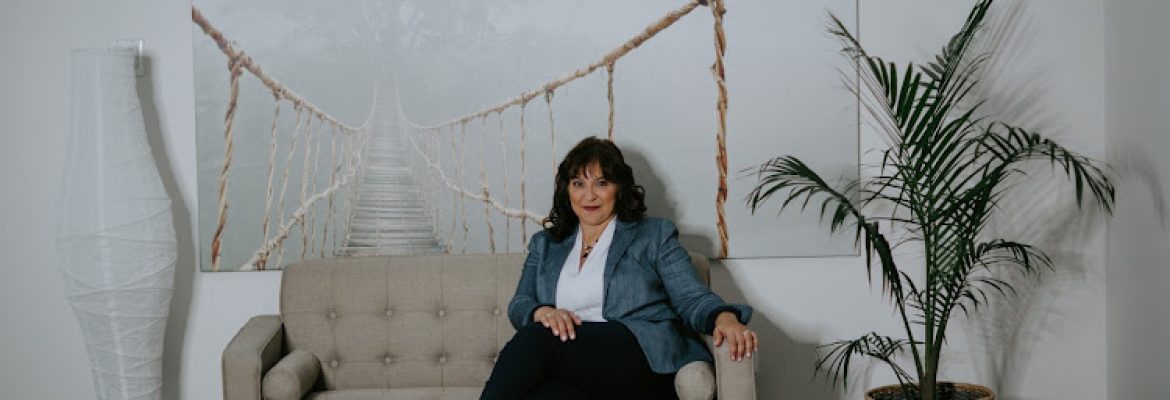 Jacqueline M Kane, Master Energy Healer & Low Back Pain Specialist