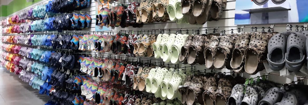 Crocs at Clinton Crossings Outlet