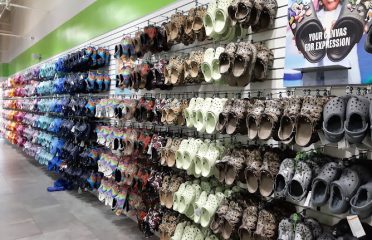 Crocs at Clinton Crossings Outlet