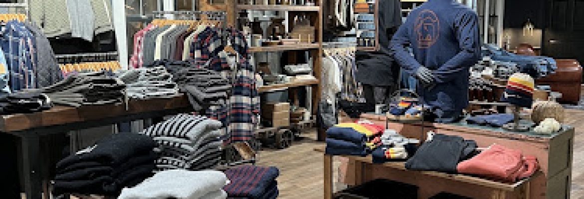 Gentlemen’s Social Outfitter x Supply