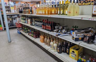Square Package Store
