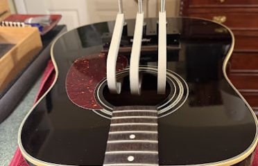 Acoustic Guitar Solutions