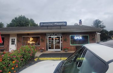 Plainville Pizzeria