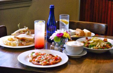 RJ Cafe & Bistro