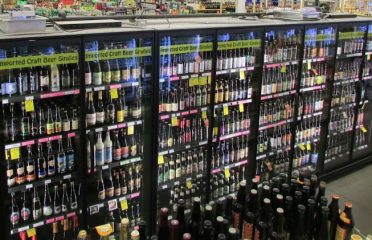SAVOR – Deli, Grocery & Beer Store