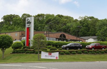 Girard Nissan Service