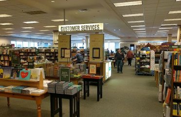 Barnes & Noble