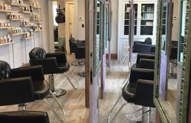 Platinum Salon