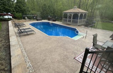 R&Re Pool Deck Patio & Masonry LLC