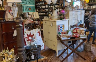 Marlborough Barn Antiques