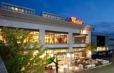 Trumbull Mall