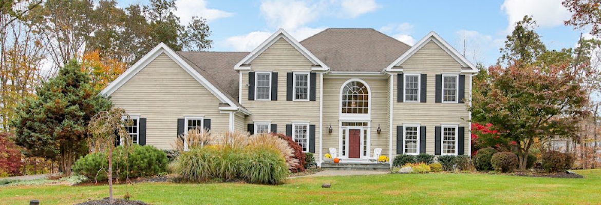 Patty Gillen McQuail – Realtor & Real Estate Broker