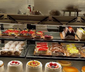 Uncle Leo’s & Rosny Cafe In Norwalk