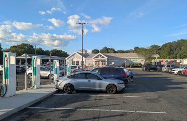 1 Connecticut Turnpike Parking