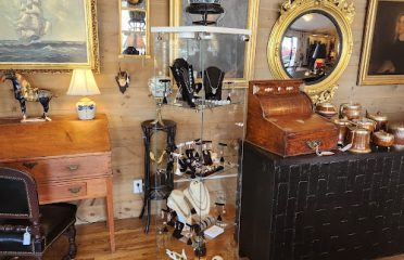 Watertown Antiques Gallery