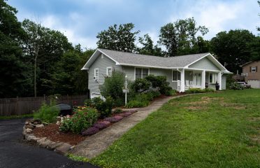 Cruz Roofing and Siding