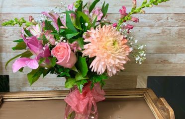 Margot’s Flowers & Gifts