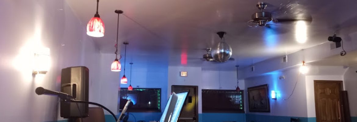 Casa blanca bar & restaurant