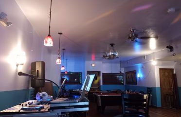 Casa blanca bar & restaurant