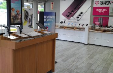 T-Mobile Authorized Retailer