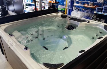 Leslie’s Pool Supplies