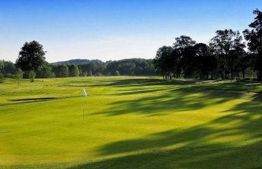 Lyman Orchards Golf Center