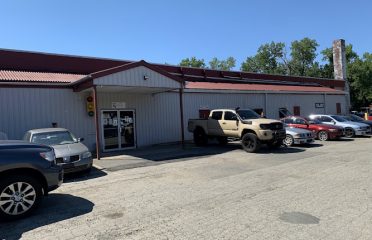 J & F Auto Wholesalers