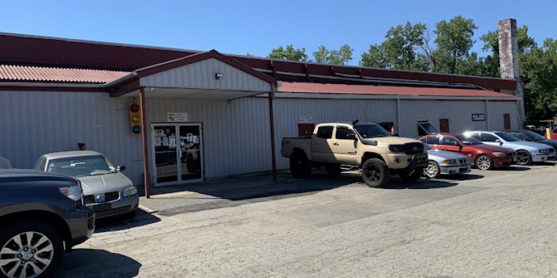 J & F Auto Wholesalers