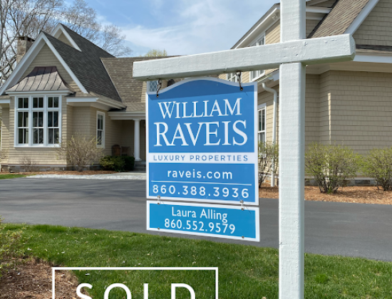 Laura Alling, William Raveis Real Estate