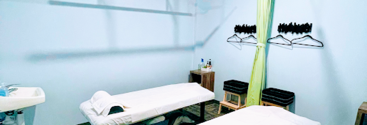 Aroma Body & Foot Massage -West Hartford