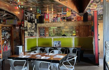 Bohemian Pizza and Tacos