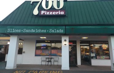 700 DEGREES PIZZERIA