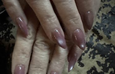 Four Seasons Nail Spa