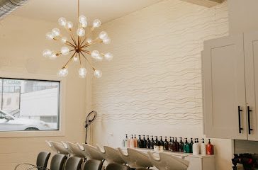 Mane Loft Salon – West Hartford