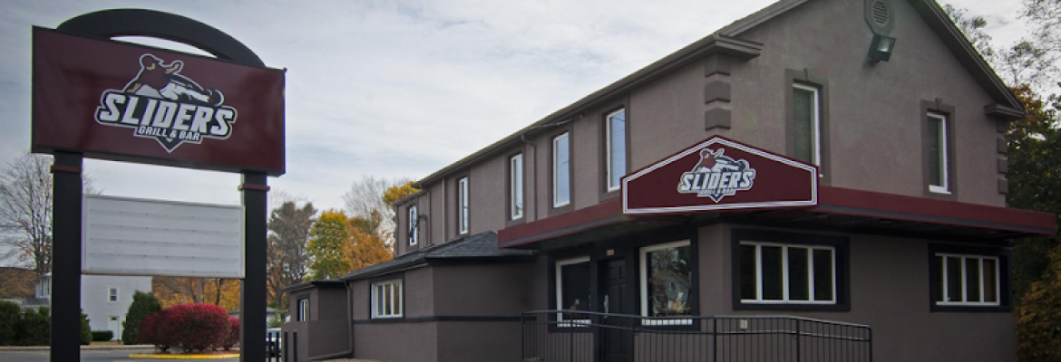 Sliders Grill & Bar – Berlin, CT